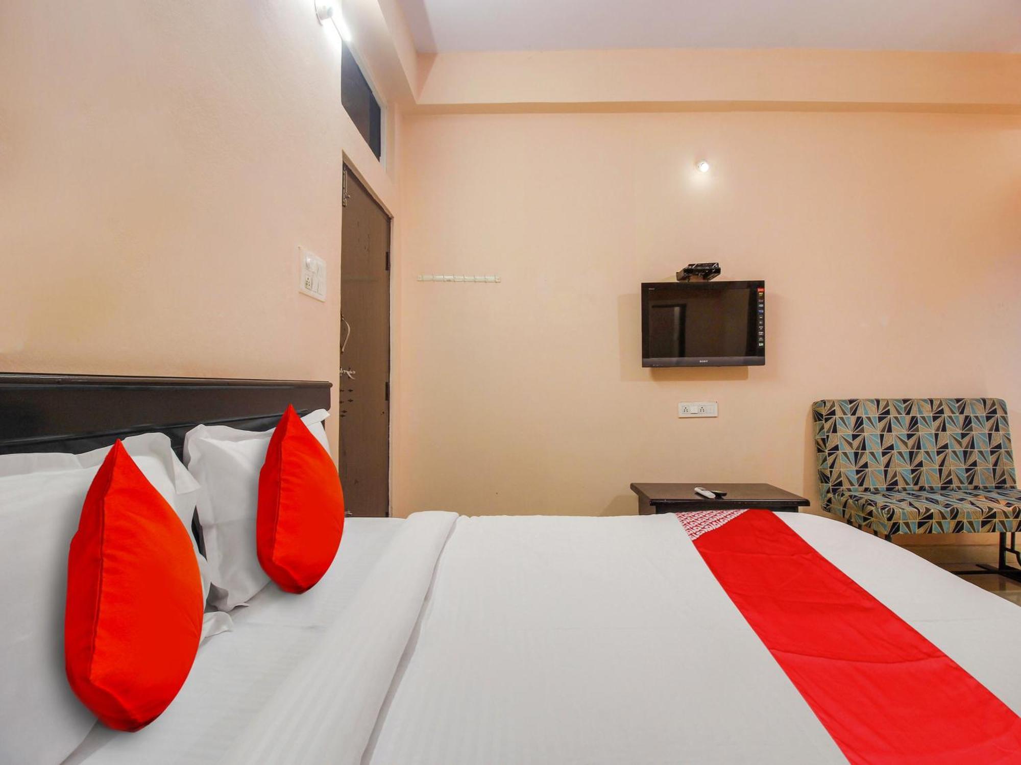 Hotel O R.J.International Pedda Ambarpet المظهر الخارجي الصورة