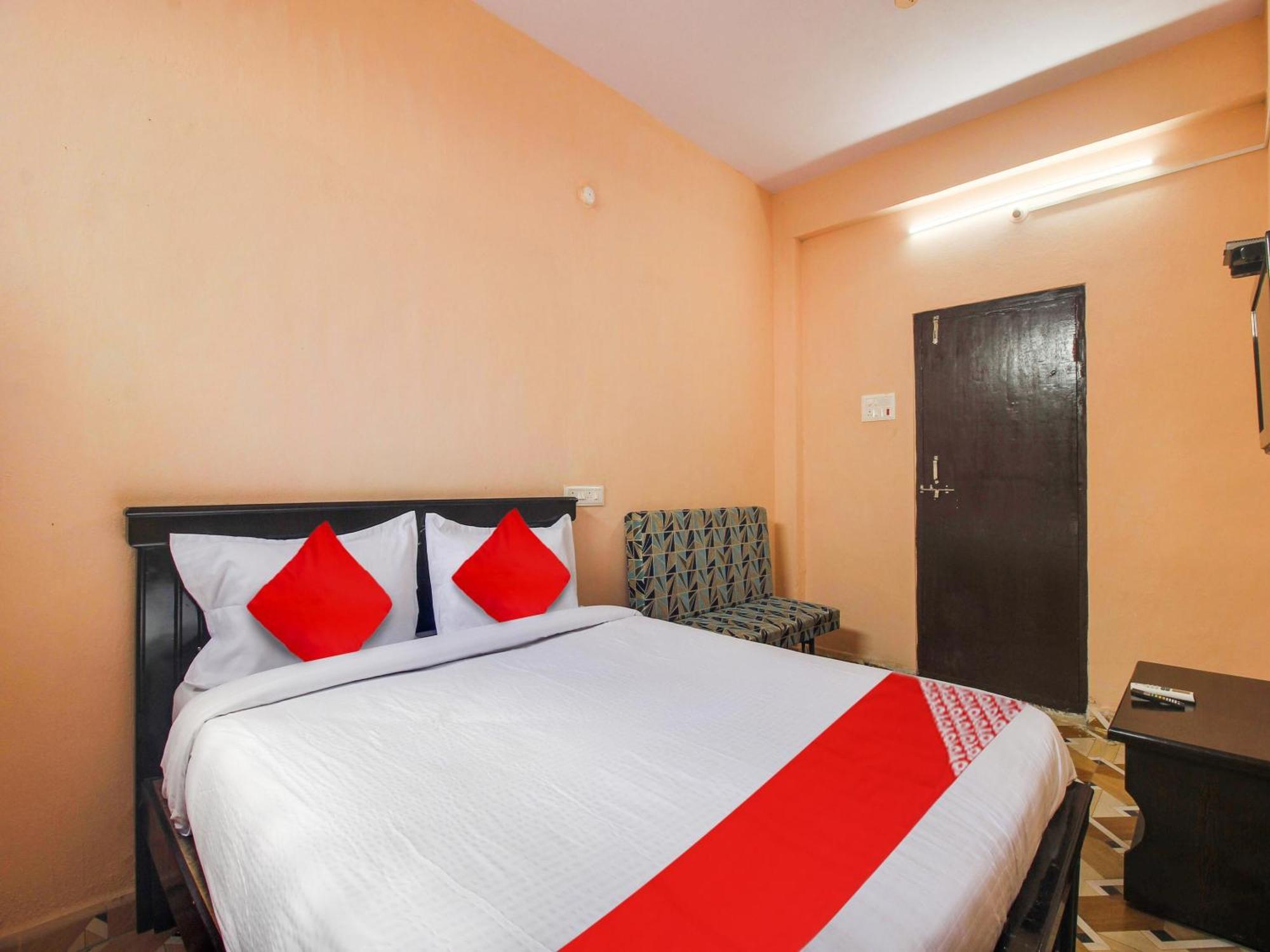 Hotel O R.J.International Pedda Ambarpet المظهر الخارجي الصورة